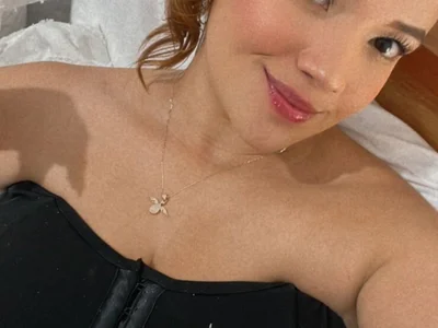 serena_foxx_ on StripChat