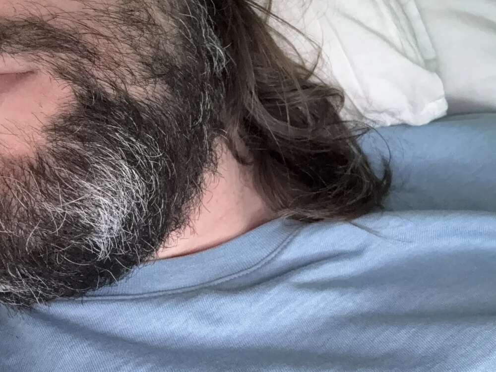 Inhisfourties: συνομιλία ΧΧΧ εκτός σύνδεσης