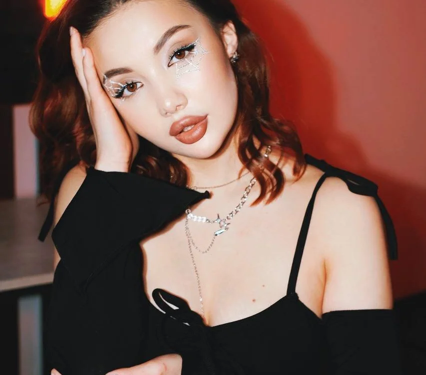 ห้องแชทออฟไลน์ของ AshleyCorby