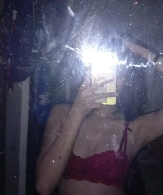 แชท XXX ออฟไลน์ของ filipinastarlet