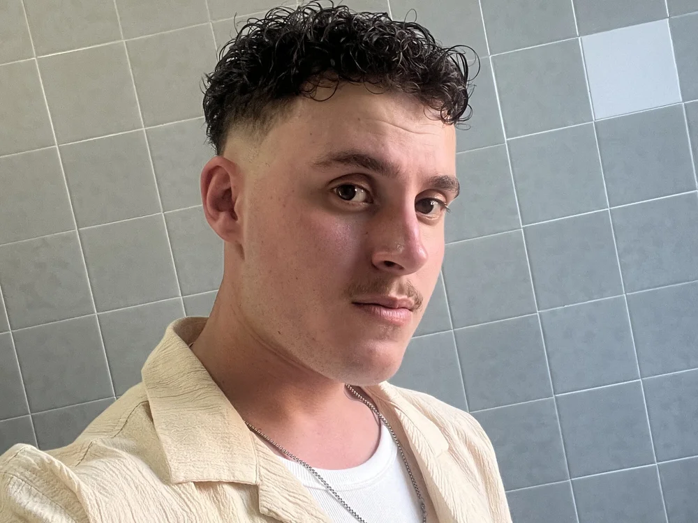 jaxaroney1's most recent online preview