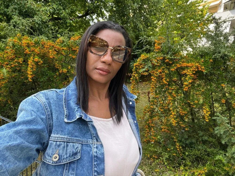 Annahismar's Offline XXX Chat