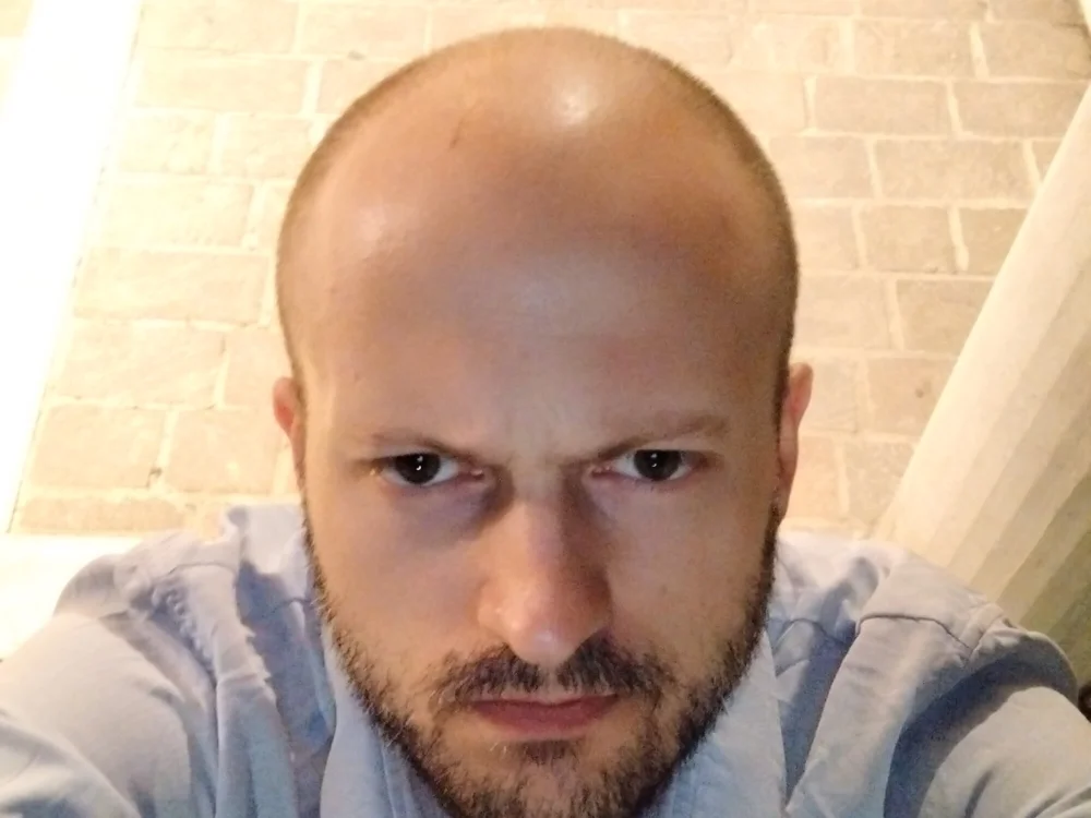 Trm______'s Offline Chat Room