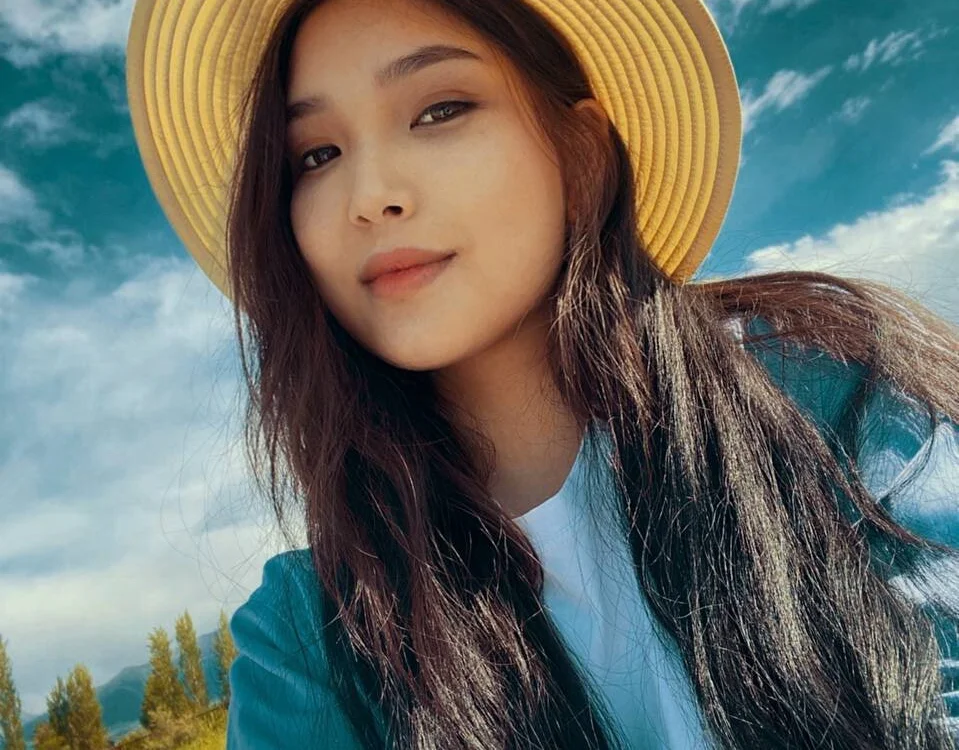 Kriss__Moon's Offline XXX Chat