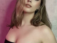 Živý XXX chat alinadesire