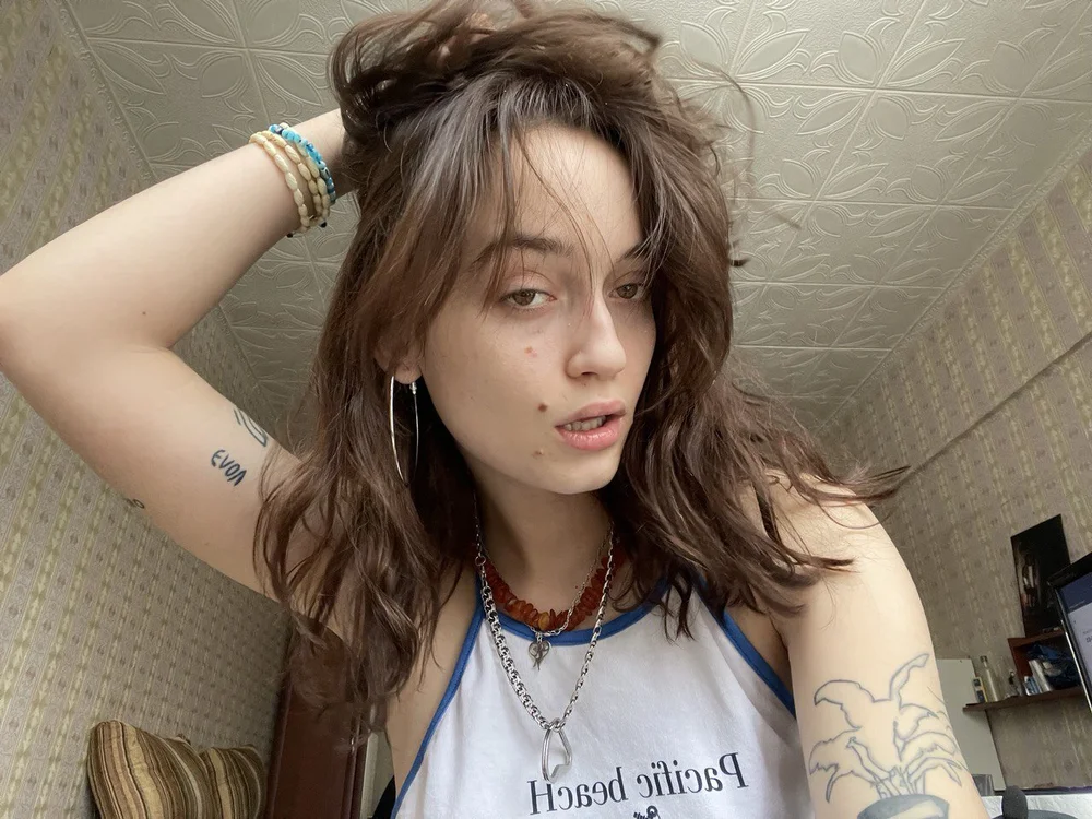 Lala_1ce's Offline Chat Room