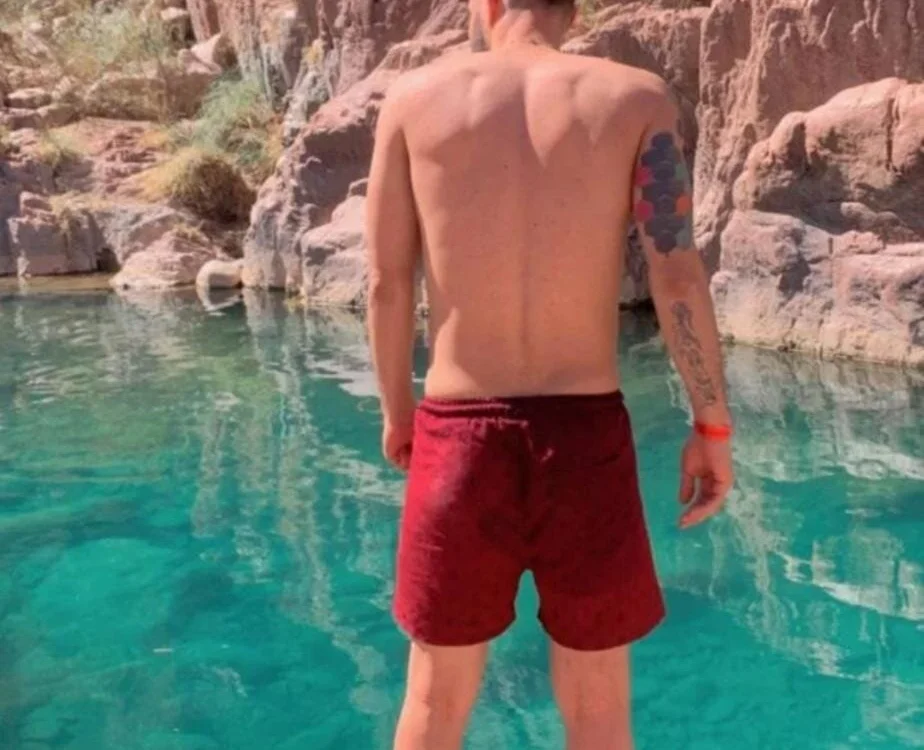 Rickii23's Offline XXX Chat