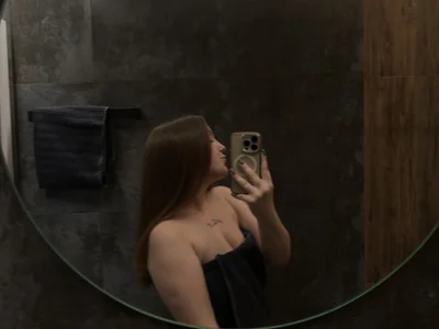 Cora1r Female Sextoys Online Webcam Porn