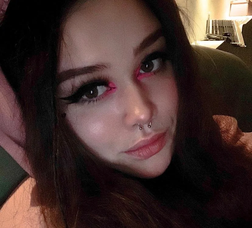 verlorenSky's Offline XXX Chat