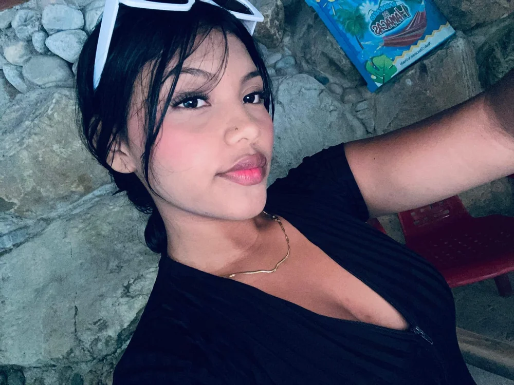 Ivy_Snow_ Offline Chatraum