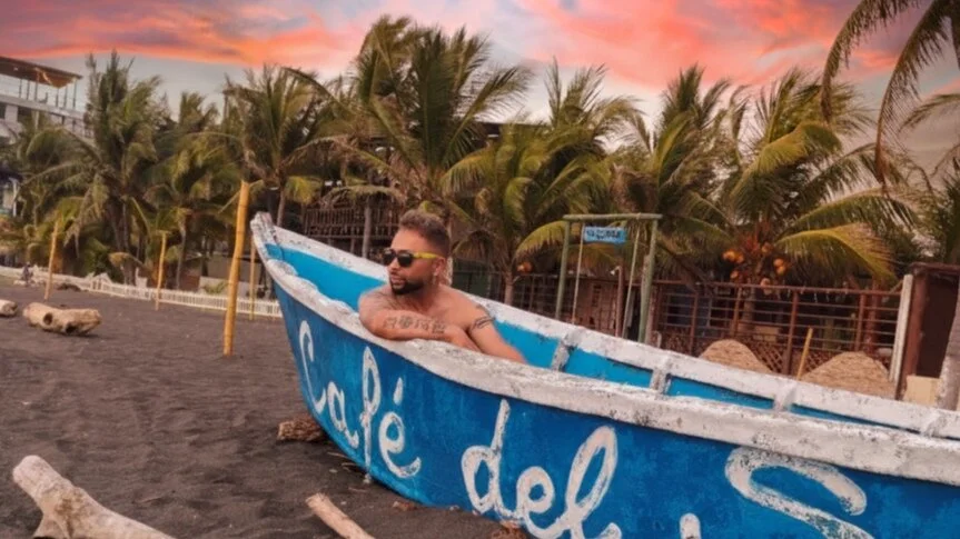 Thiago310 Chat XXX offline