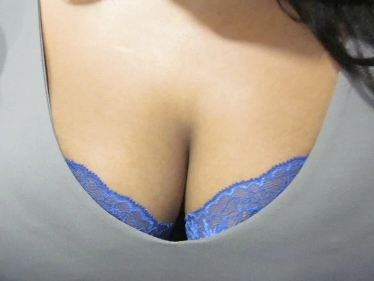 TBunny99: συνομιλία ΧΧΧ εκτός σύνδεσης