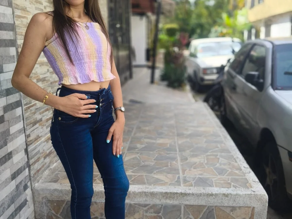 Zara_Skinny offline chatrum