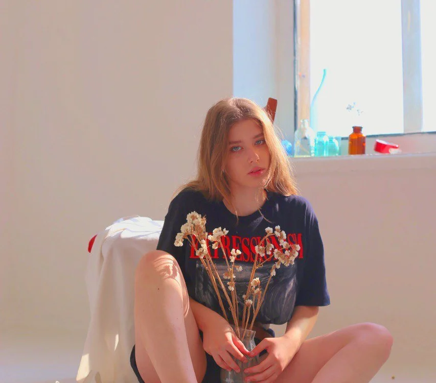 ShellyBatch's Offline XXX Chat