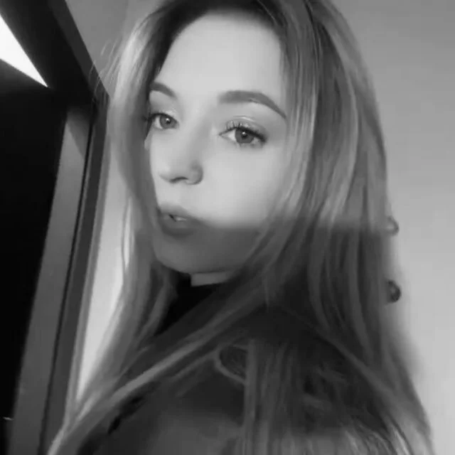 TanaPleva's Offline Chat Room