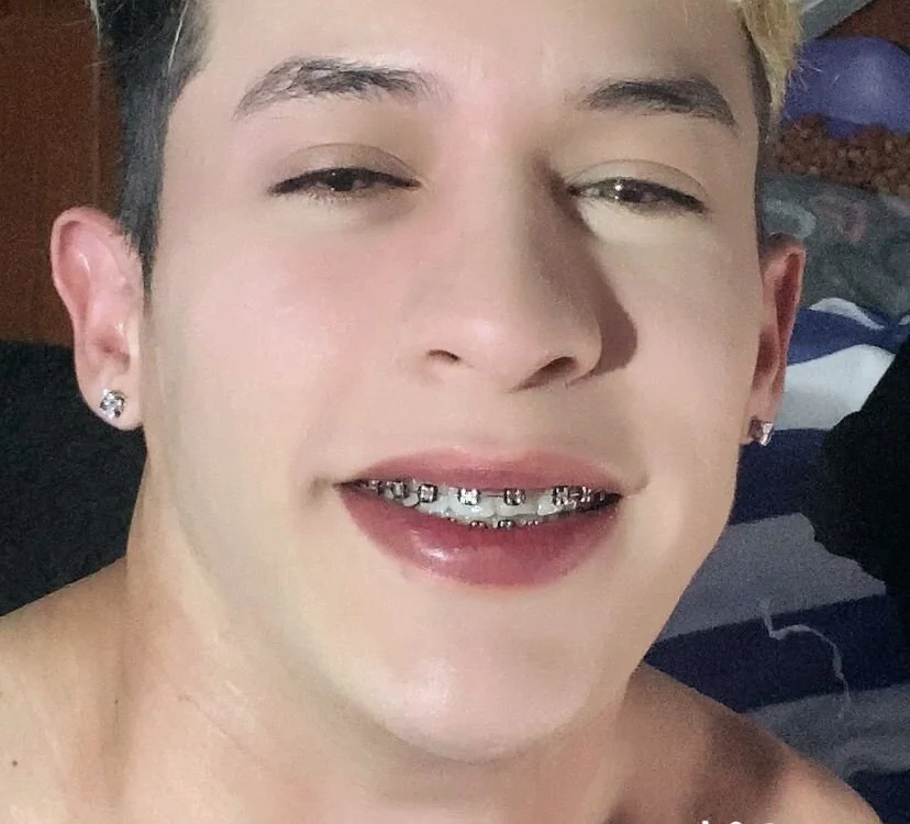 Chatroom XXX hors ligne de Leonardo-bigcock