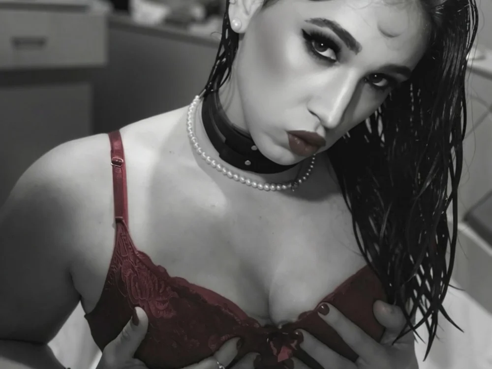 SimplyJessica's Offline XXX Chat