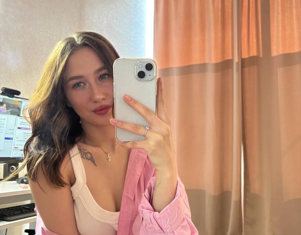Chat +18 off-line de _Kiki_angelll_