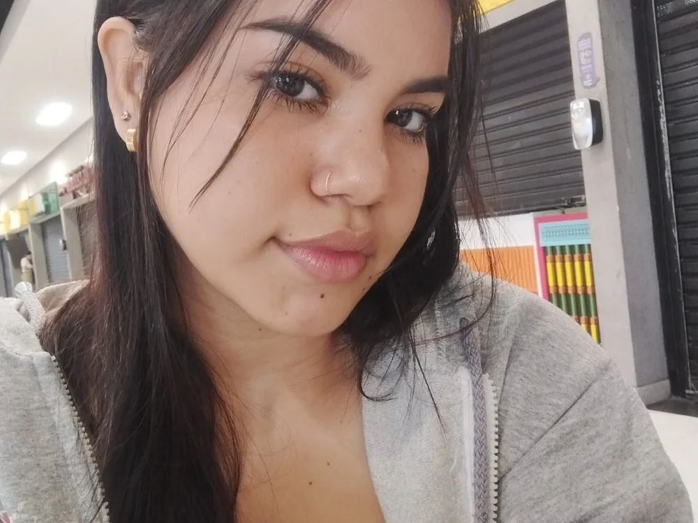 miss_lely's Offline XXX Chat