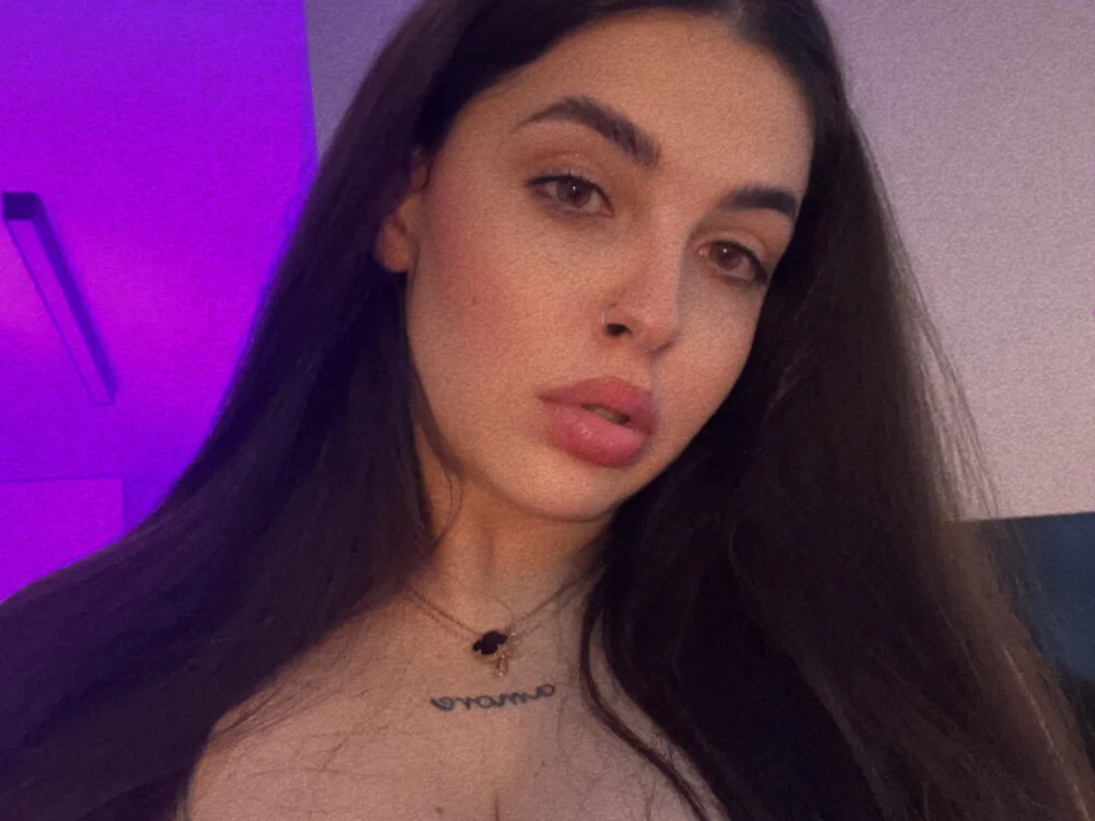 heyMilla's Offline XXX Chat