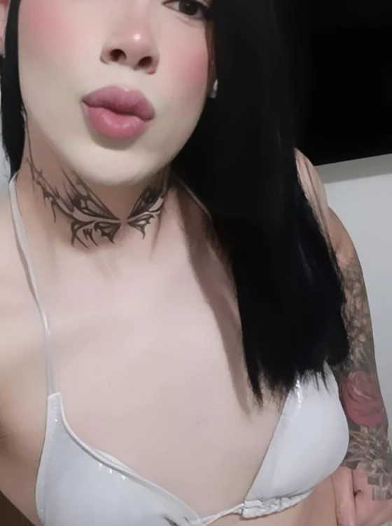 karolicutesanz offline XXX-chatje