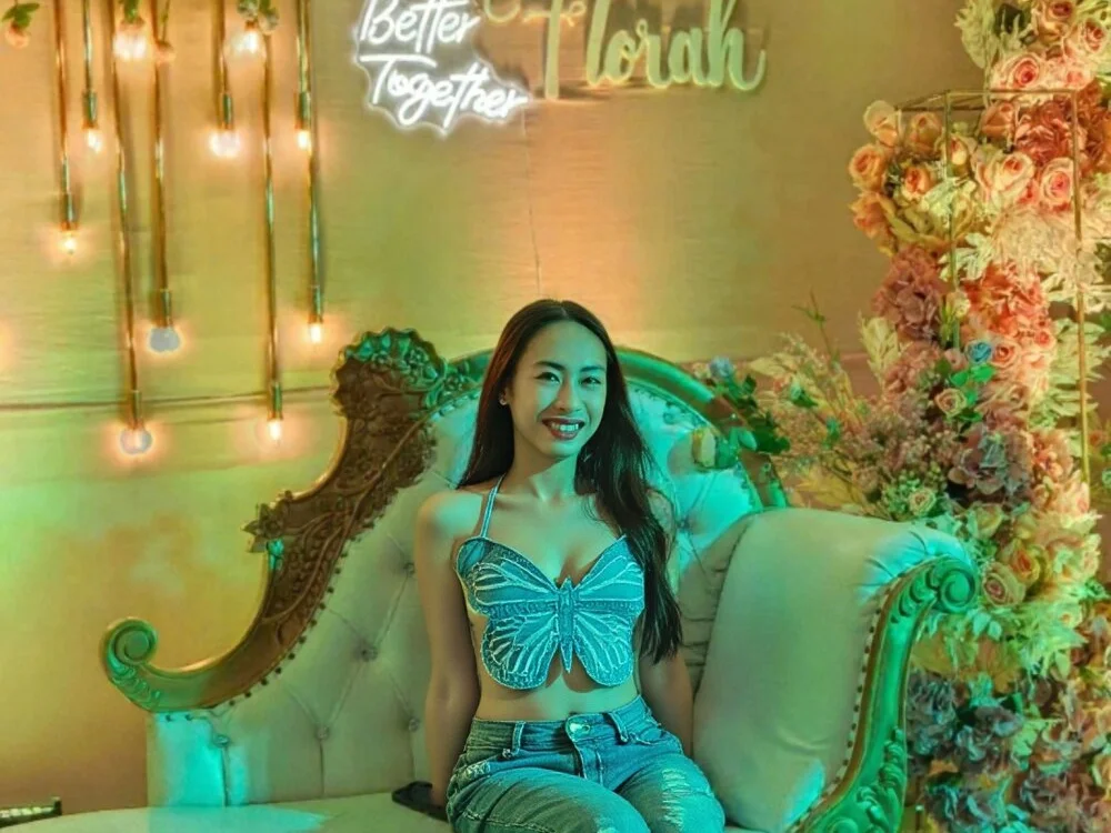 foxxy_bunny18 離線 XXX 聊天