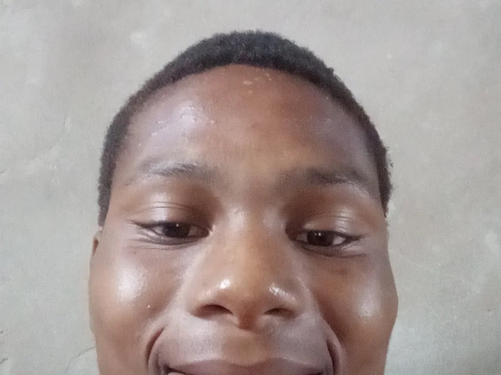 Thabani112's Offline Chat Room