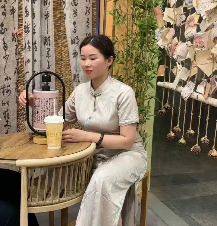 QingRuo_'s Offline XXX Chat