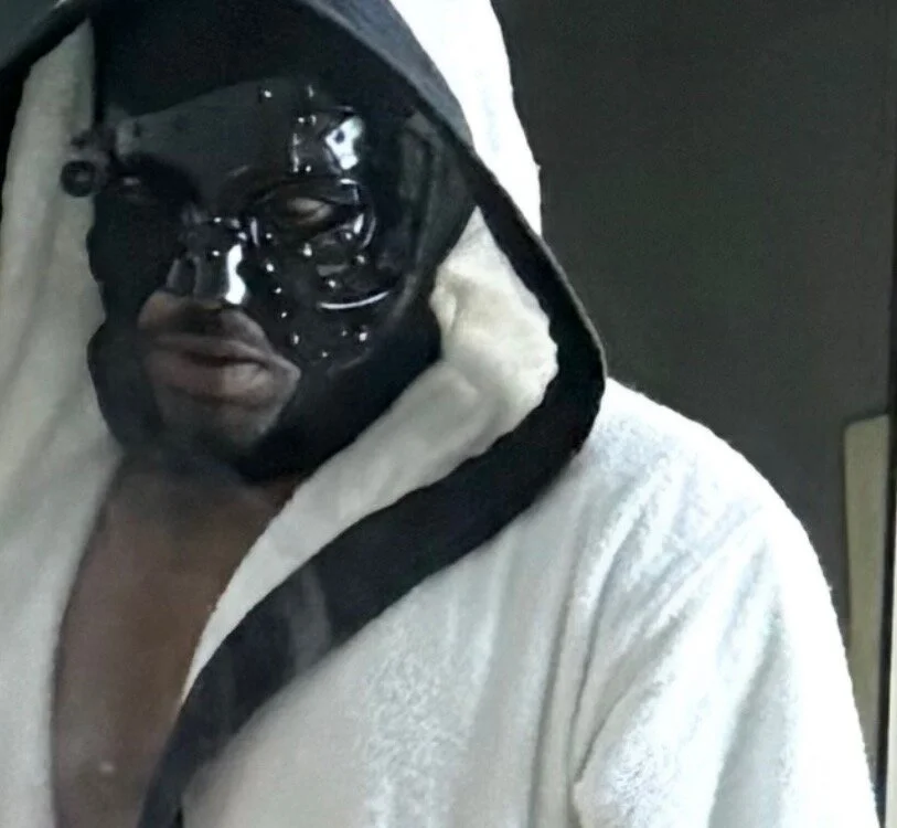 blvckfantasy's Offline Chat Room