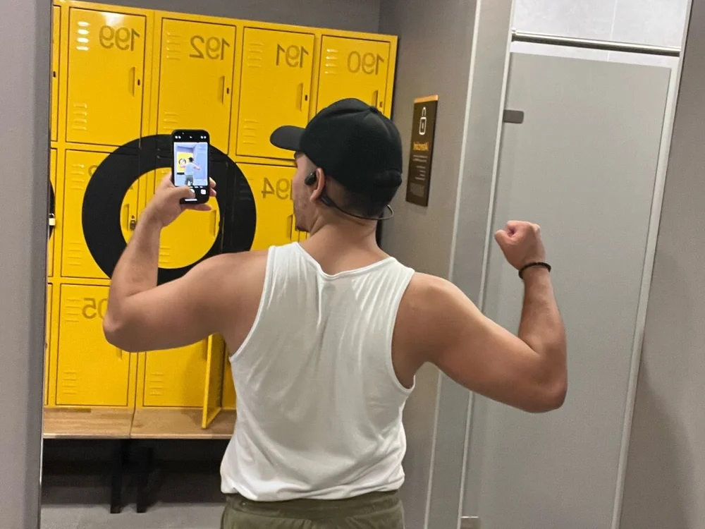 Mathew_Bellaco's Offline XXX Chat