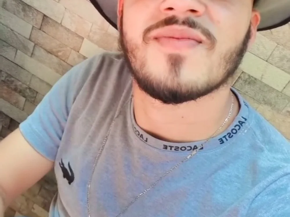 Andrade080's Offline Chat Room