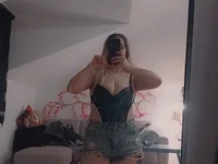 Azraaa2534 🙈 adult cam chat
