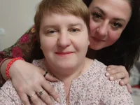 Lindy-Jeanie 现场XXX聊天