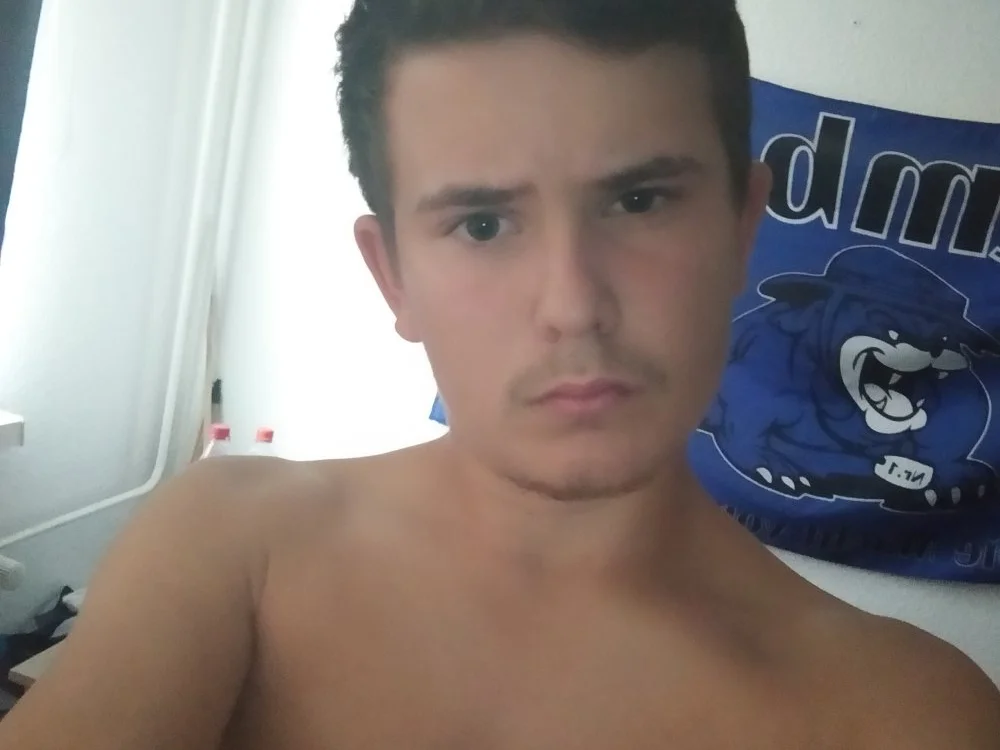 دردشة Cockking244 الجنسية دون اتصال