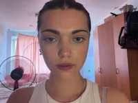 Ameliamali's webcam live show