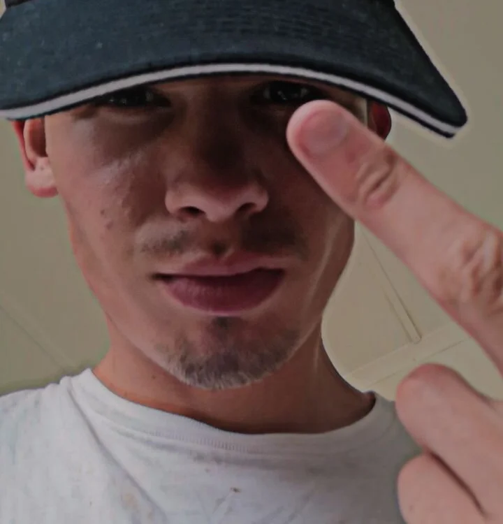 Offline chatovací místnost slimboy69ner