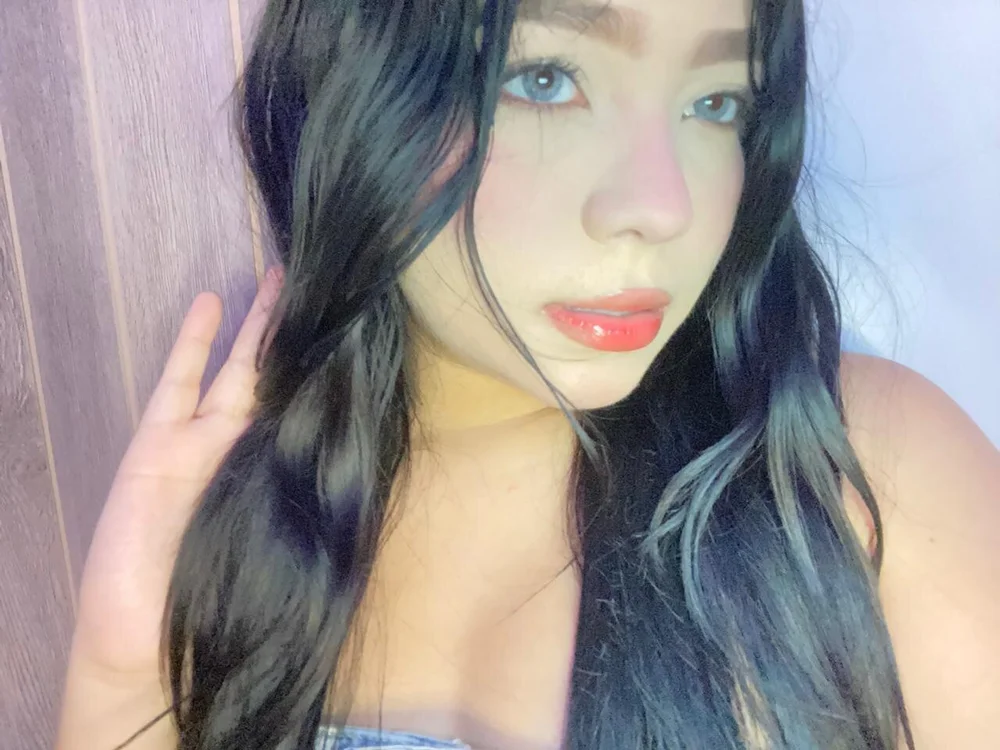Megan_Quin_ offline chatrum