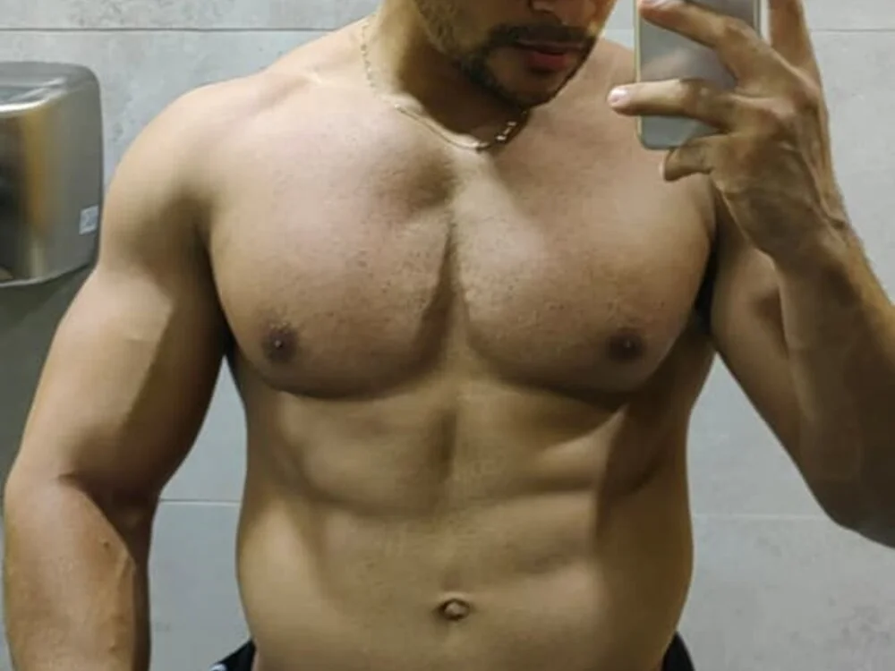 Cronos_Shong offline XXX-chat