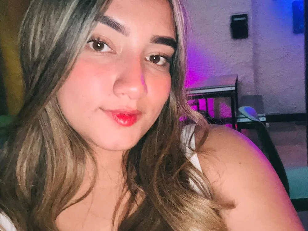 analalejandra1's Offline XXX Chat