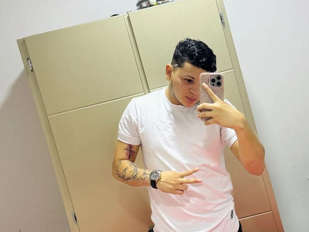 Chat XXX offline de juan_montoyasex