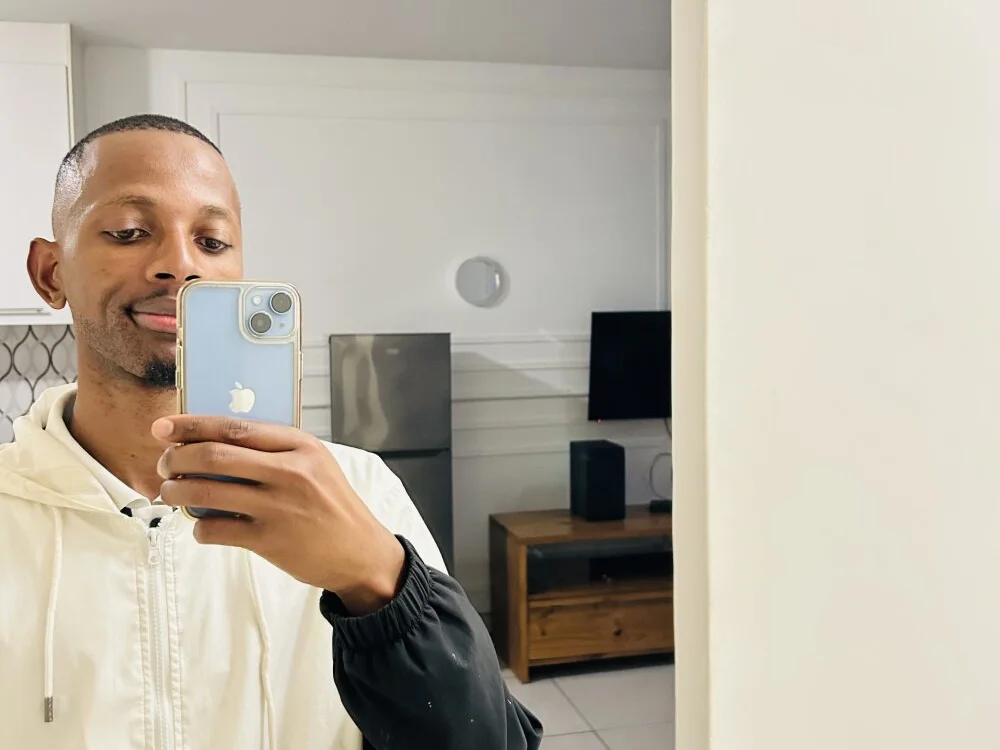 Chat +18 off-line de longevity5