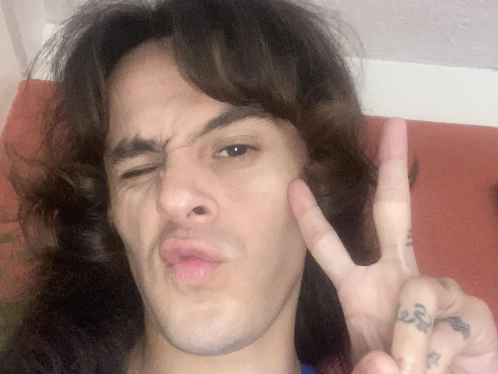 Офлайн-чат XXX monroedelrey