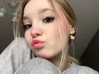 amirarerrette's webcam live show