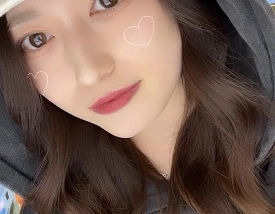 Koko__0o's Offline Chat Room