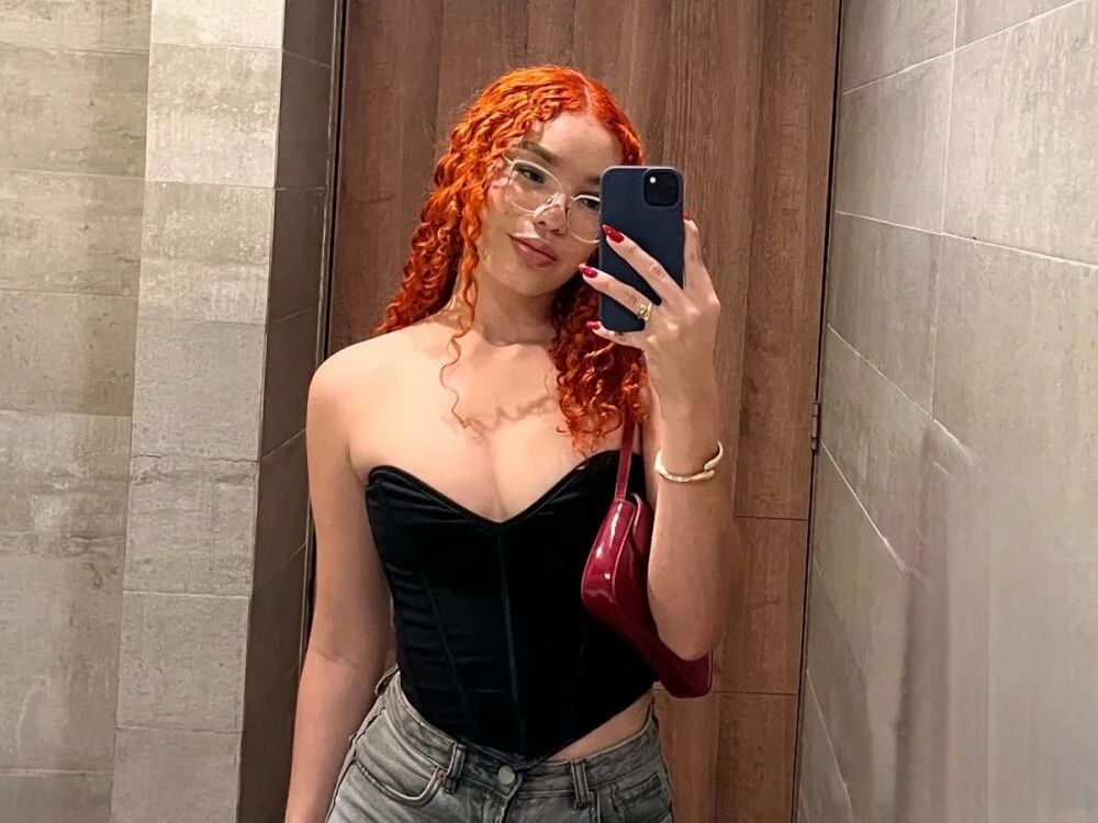 Tiffy_Love: συνομιλία ΧΧΧ εκτός σύνδεσης