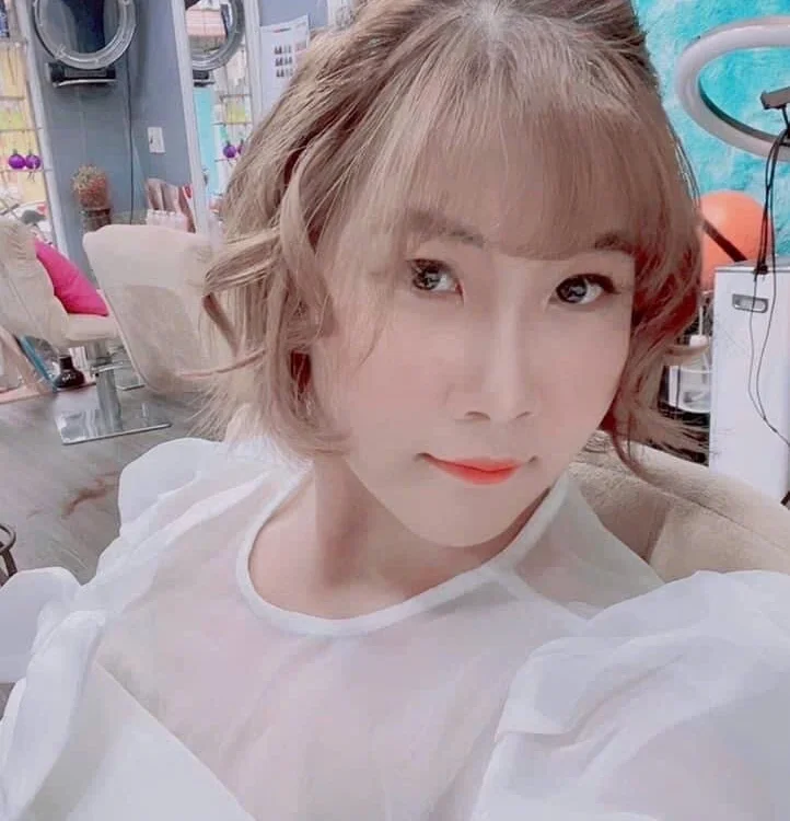 -MeiMei_'s Offline XXX Chat