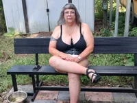 Castrated_Julie webcam thumbnail