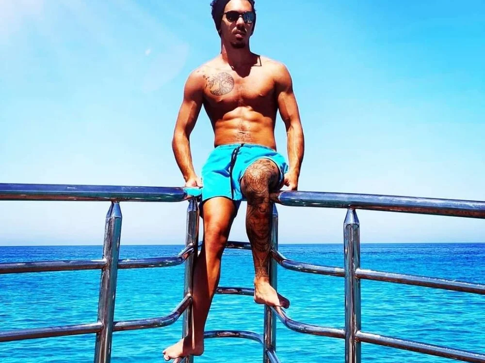 Sembang XXX Luar Talian Raf-mil