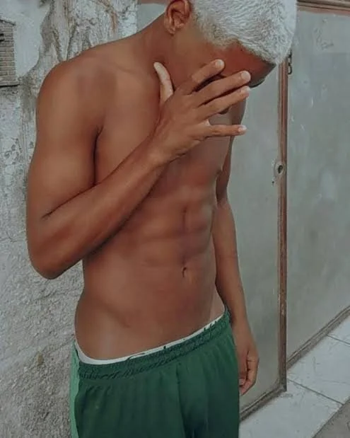 Gustavinho33@xh's Offline Chat Room
