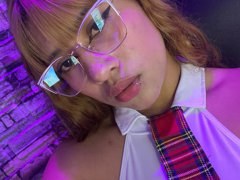 keylaSquirt_ offline chatrum